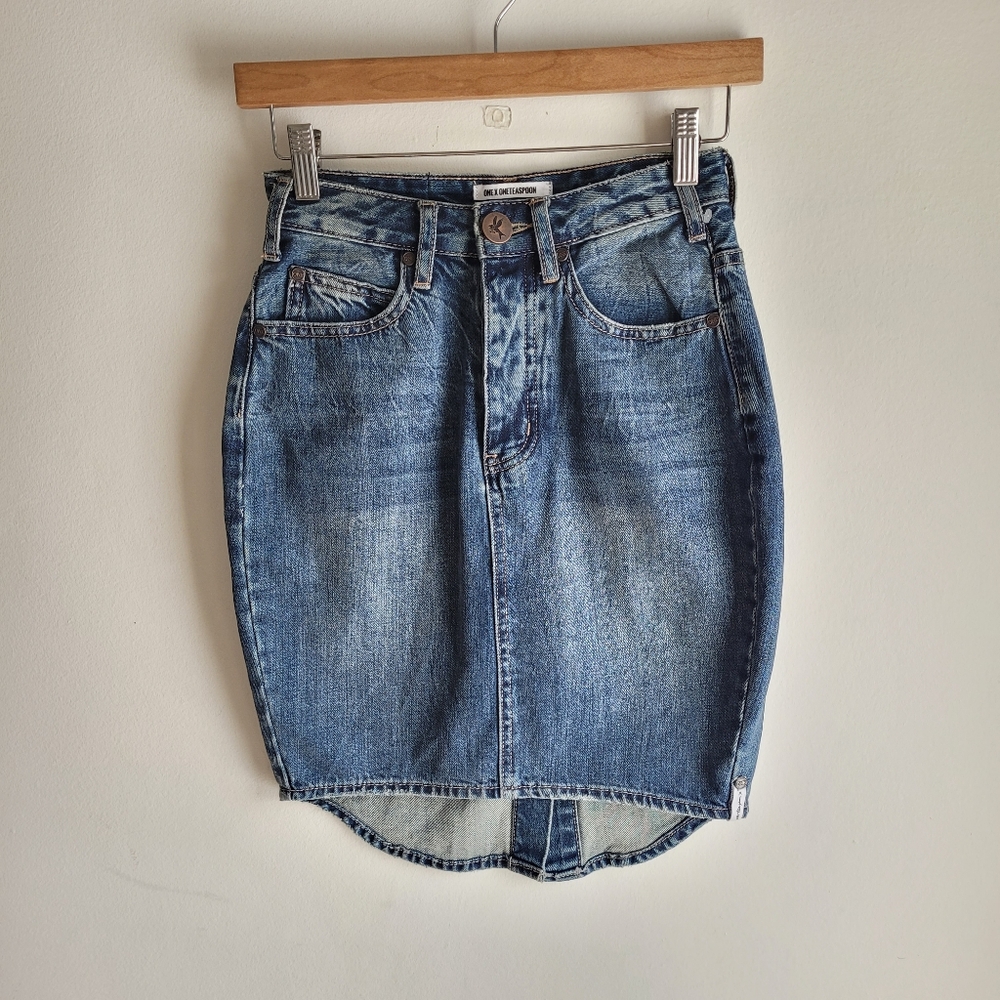 NWOT ONE X ONE TEASPOON Denim Blue Pencil Mini High Low Skirt 23 XXS